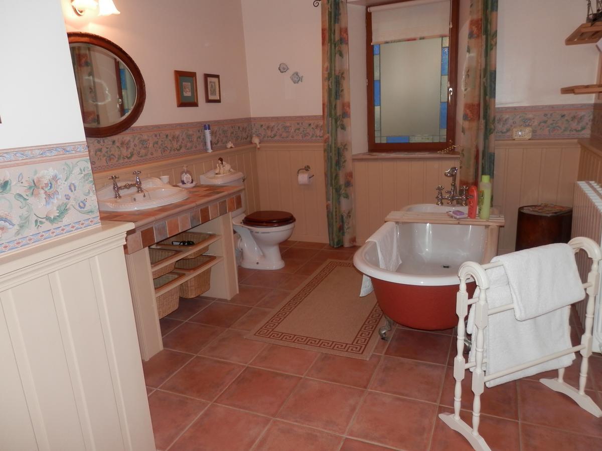 Maison De Laura Salsigne 部屋 写真